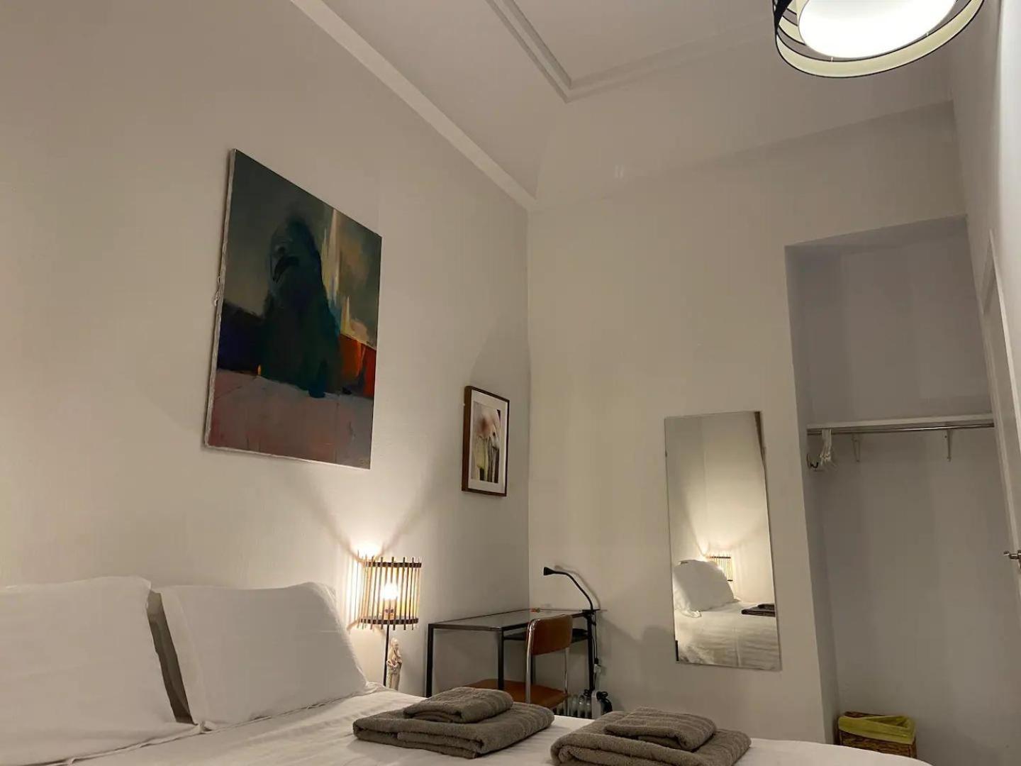 Big Apartment In Plaza Mayor In Madrid Spain 외부 사진